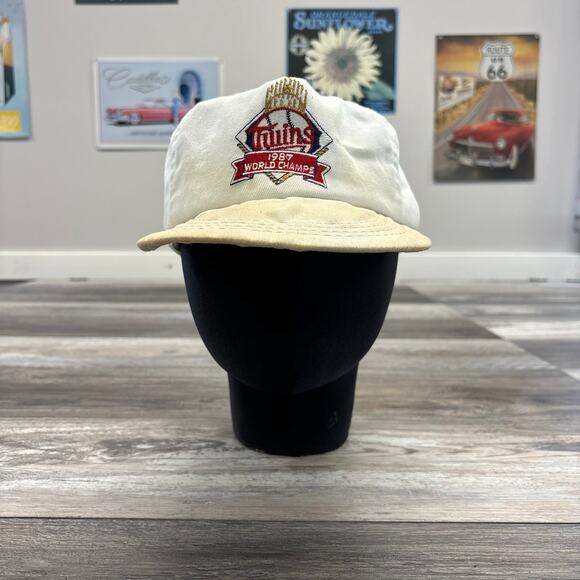 Vintage Annco MLB Minnesota Twins White Embroidered Logo Baseball USA Made‎ Hat - Picture 1 of 6